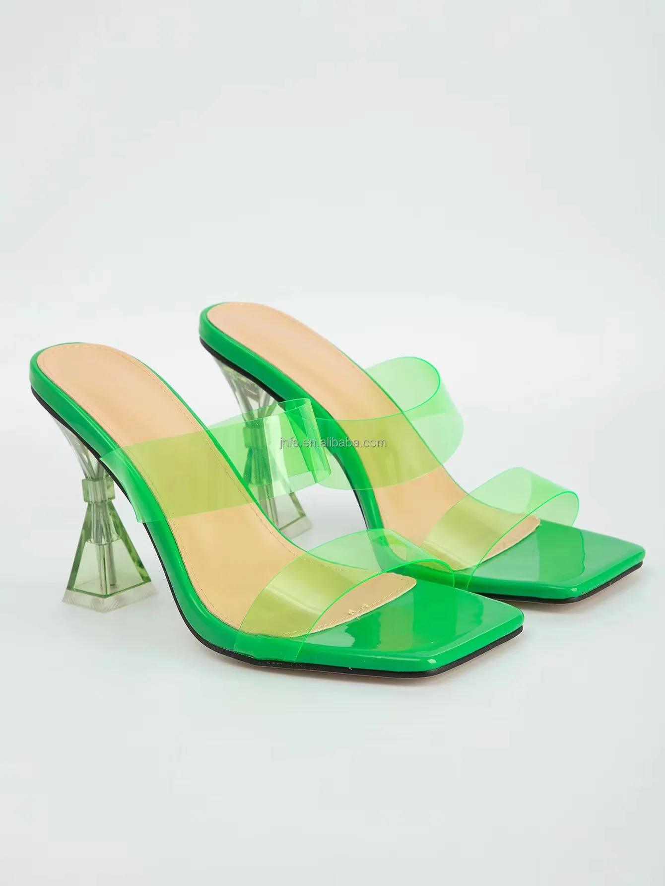 Women'sOuter Wear Slippers 2022 Summer New Super Hot Sandals Fairy Wind  Low-heeled Transparent Side Drag Thick-heeled Flip Flops