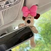 Adorno para espejo retrovisor - Perro con lazo rojo rosado
