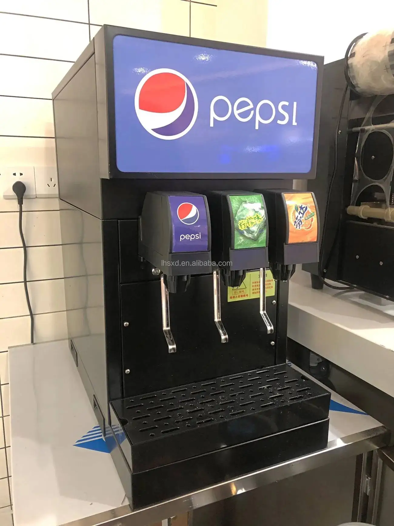 4 Outlets Cola Beverage Dispenser Machine - Self-Service Carbonated ...