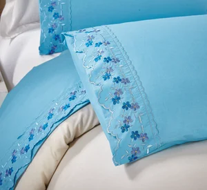 China Wholesale Embroidered Lace Bedsheet Customized Color Plain Design 100% Cotton 200TC Home & Hotel Use All-Season