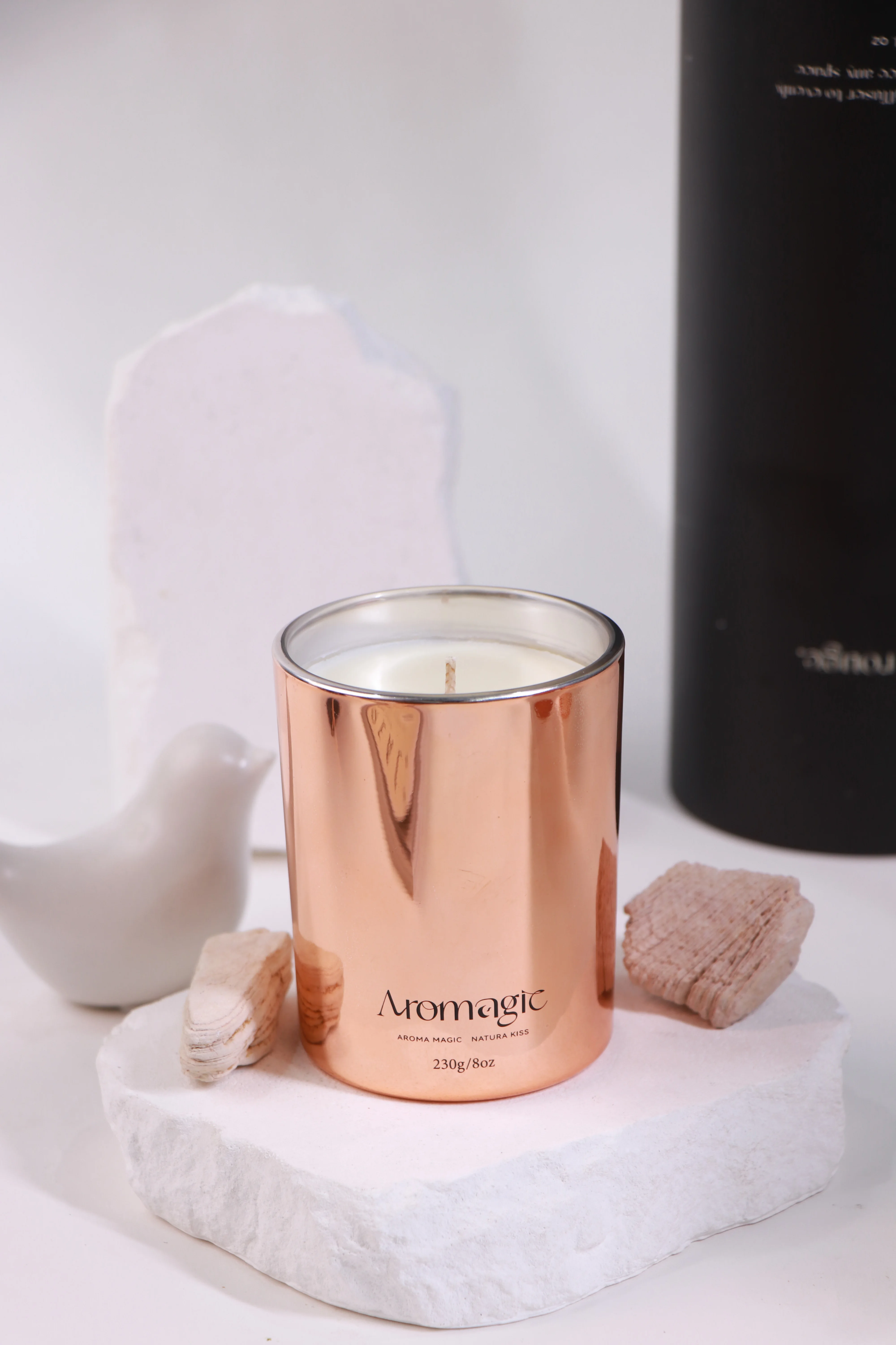 New Design Custom Ceramic Scented Candle Flower Shaped Soy Wax Private Label Home Decoration Candle