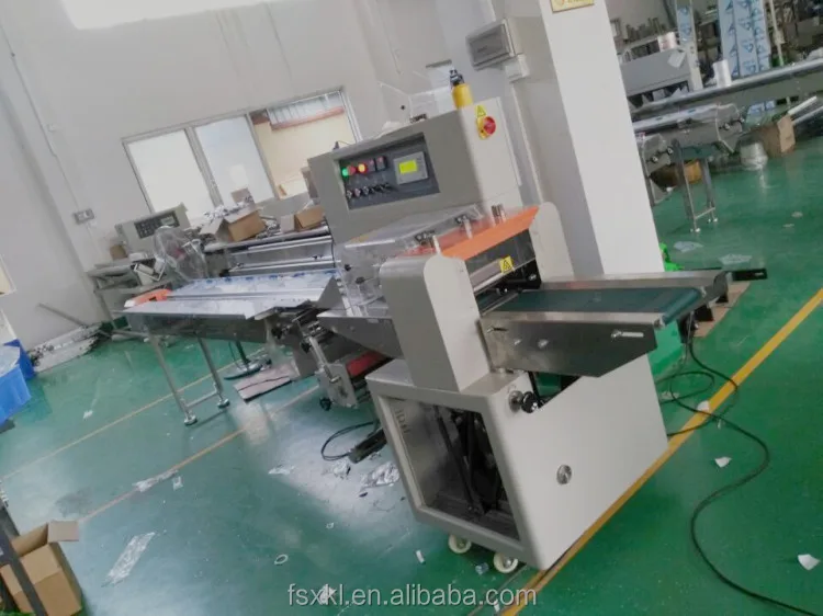 Semi-Auto Flow Plasticine Packaging Machine  Low cost Manufacturer