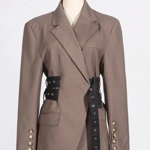 Trendy Oversized Grey Suit Set with Decorative Belt Detailing High - Fashion Grey Two Piece Suit Blazer Trousers with Long Belt