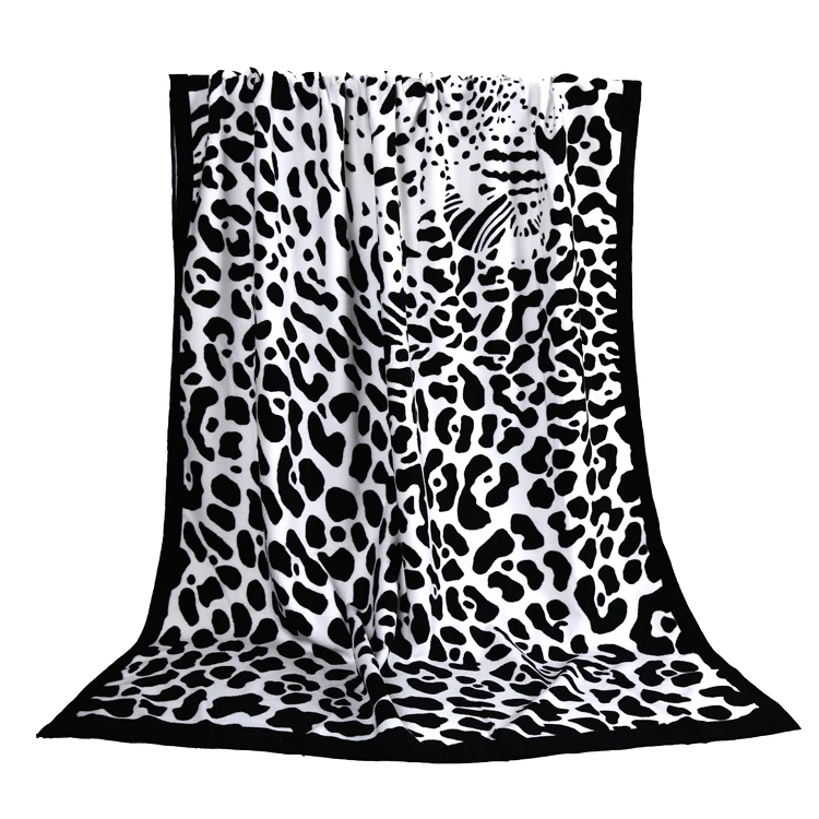 One Side Printing Modern Design Creative Swimming Towel Microfiber Beach Towel