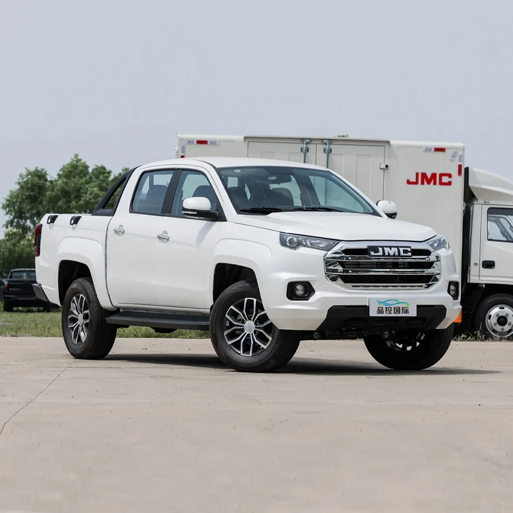 China New 4x2 Jmc 2023 Automatic Diesel Luxury 141hp 2wd 4wd Diesel Dual-row Picup Truck Pickup factory