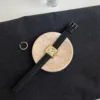 Oro y negro