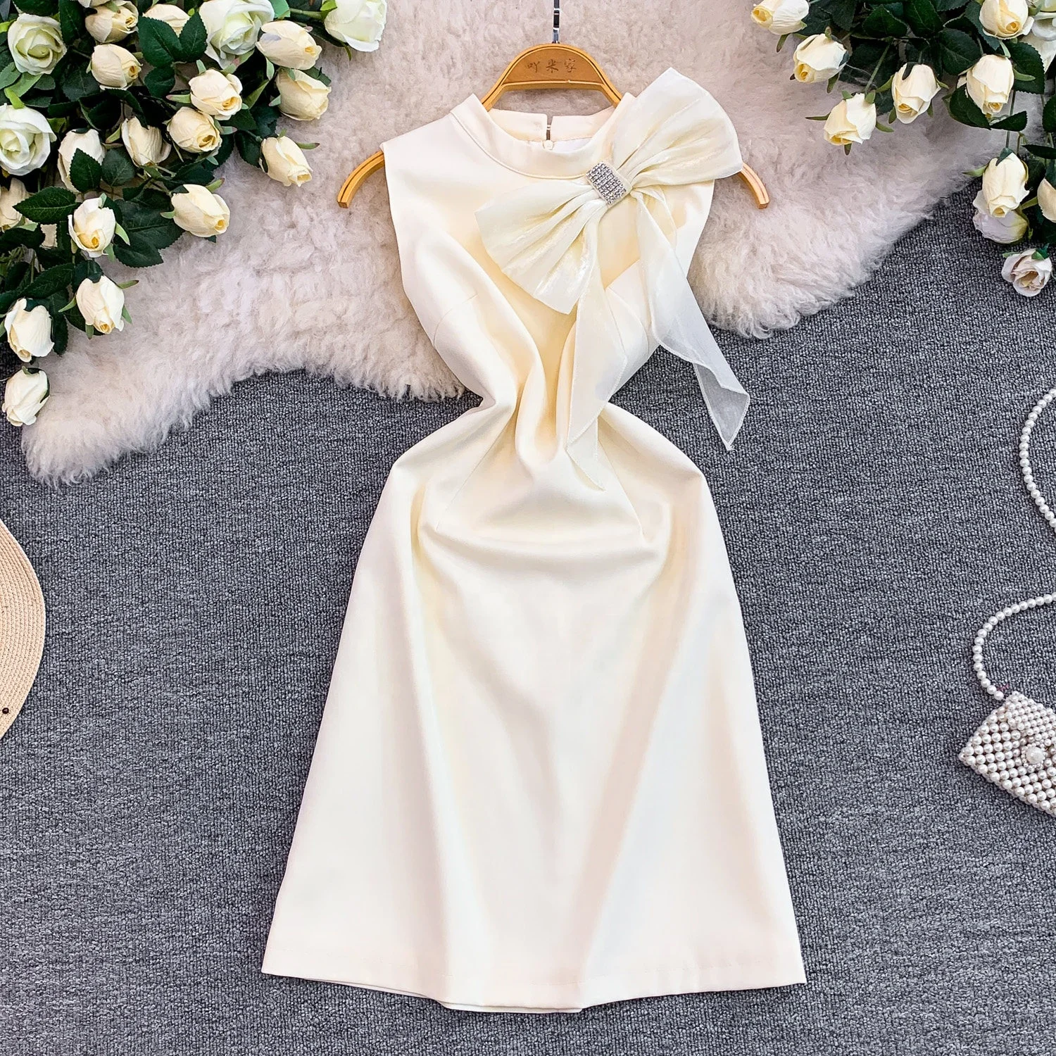 New Ladies Sexy Strapless Big Bow Tight Mini Bodycon Evening Birthday Dress New Ladies Sexy Strapless Big Bow Tight Mini Bodycon Evening Birthday Dress