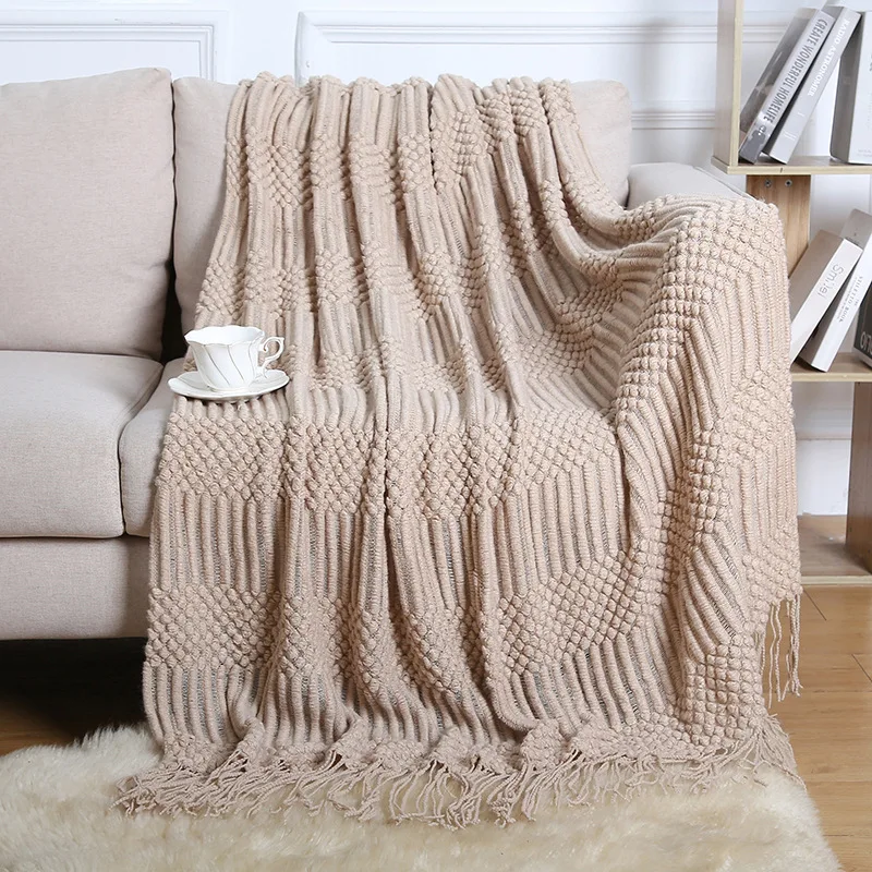 Wholesale Super Soft Lightweight Acrylic Knitted Blanket Solid Decorative Throw Bed Sofa Rectangular Festival manufacture