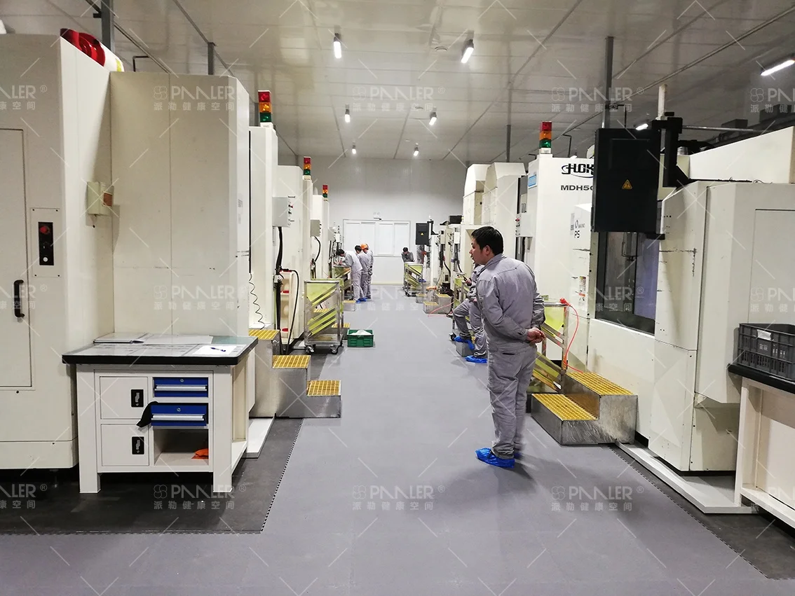 Interlocking 6MM PVC Vinyl Garage Floor Tiles Wear-Resistant Non-Slip Commercial Industrial Flooring for Workshop Warehouse Use