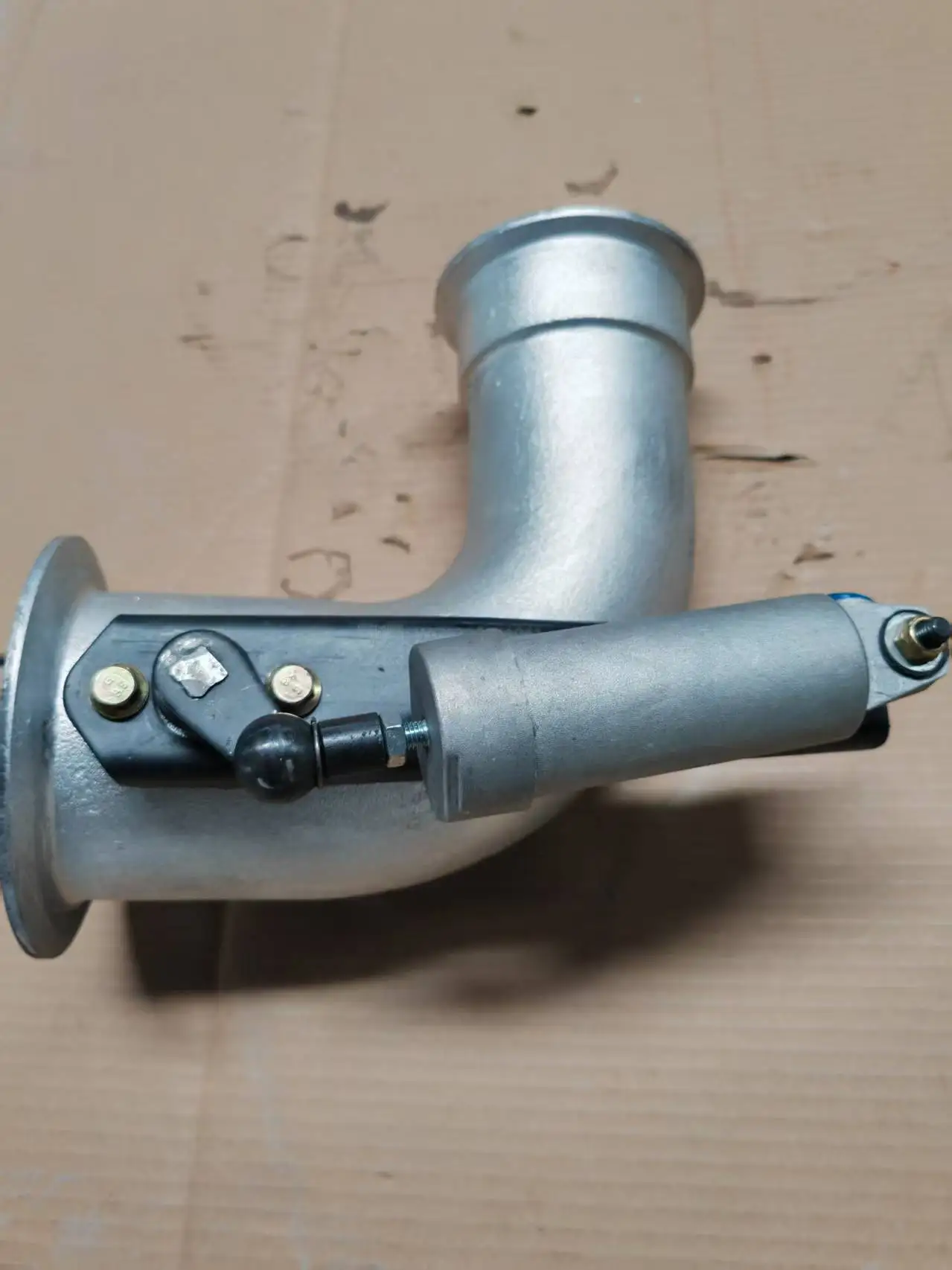 【etsuko】 Hot-Selling-HOWO-Sinotruk-Dump