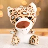leopardo in piedi