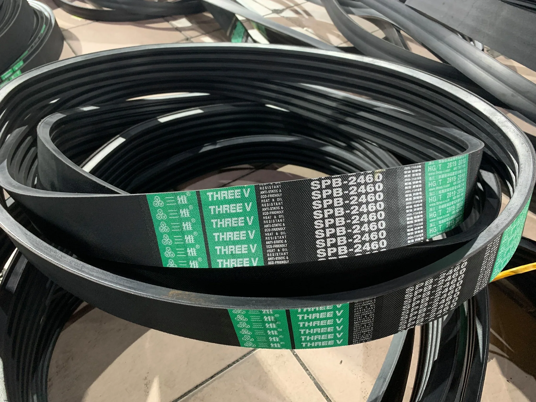 SPB Narrow V Belts THREEV Power Transmission Belt OEM High Quality Rubber Drive Belt