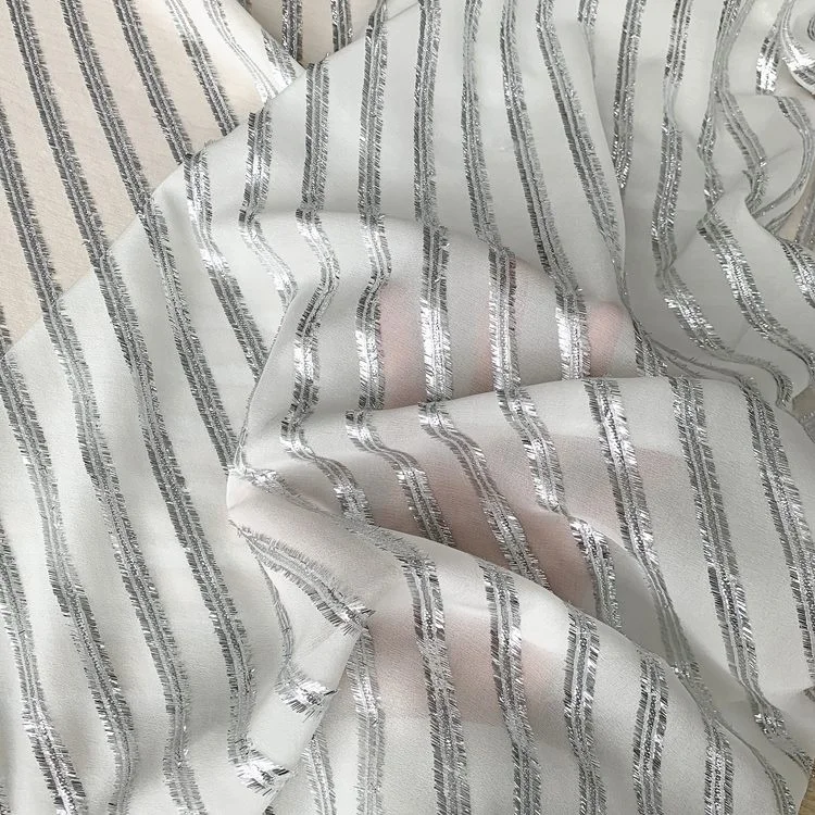 Шелковый жоржет с серебристым металлическим жаккардовым полотном шелковая шифоновая люрексная ткань