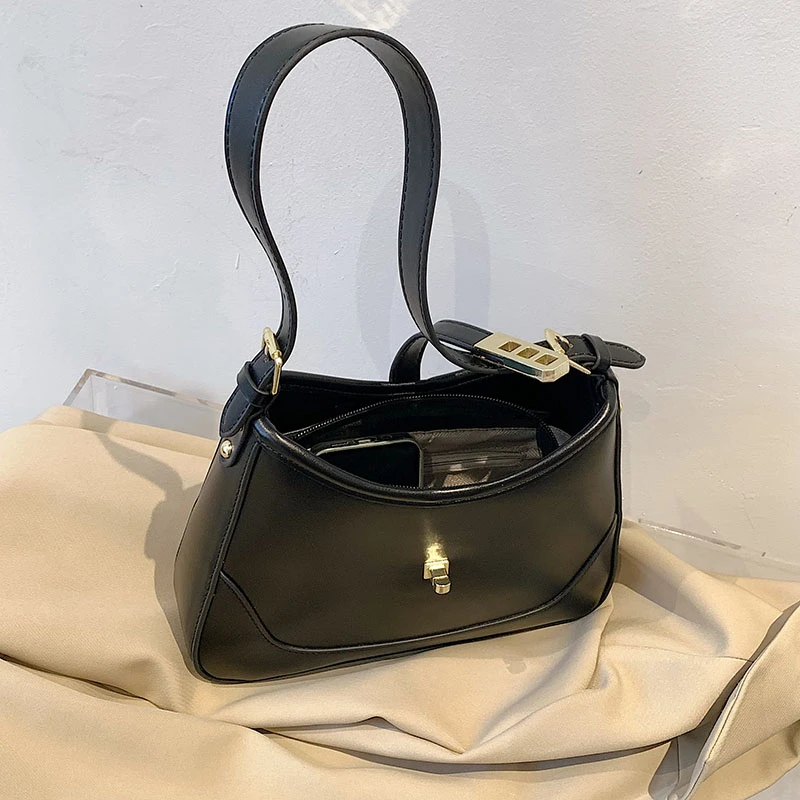 Wholesale 2023 Latest Popular Design Messenger Bag Fashion Underarm ...