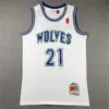 21#Garnett White