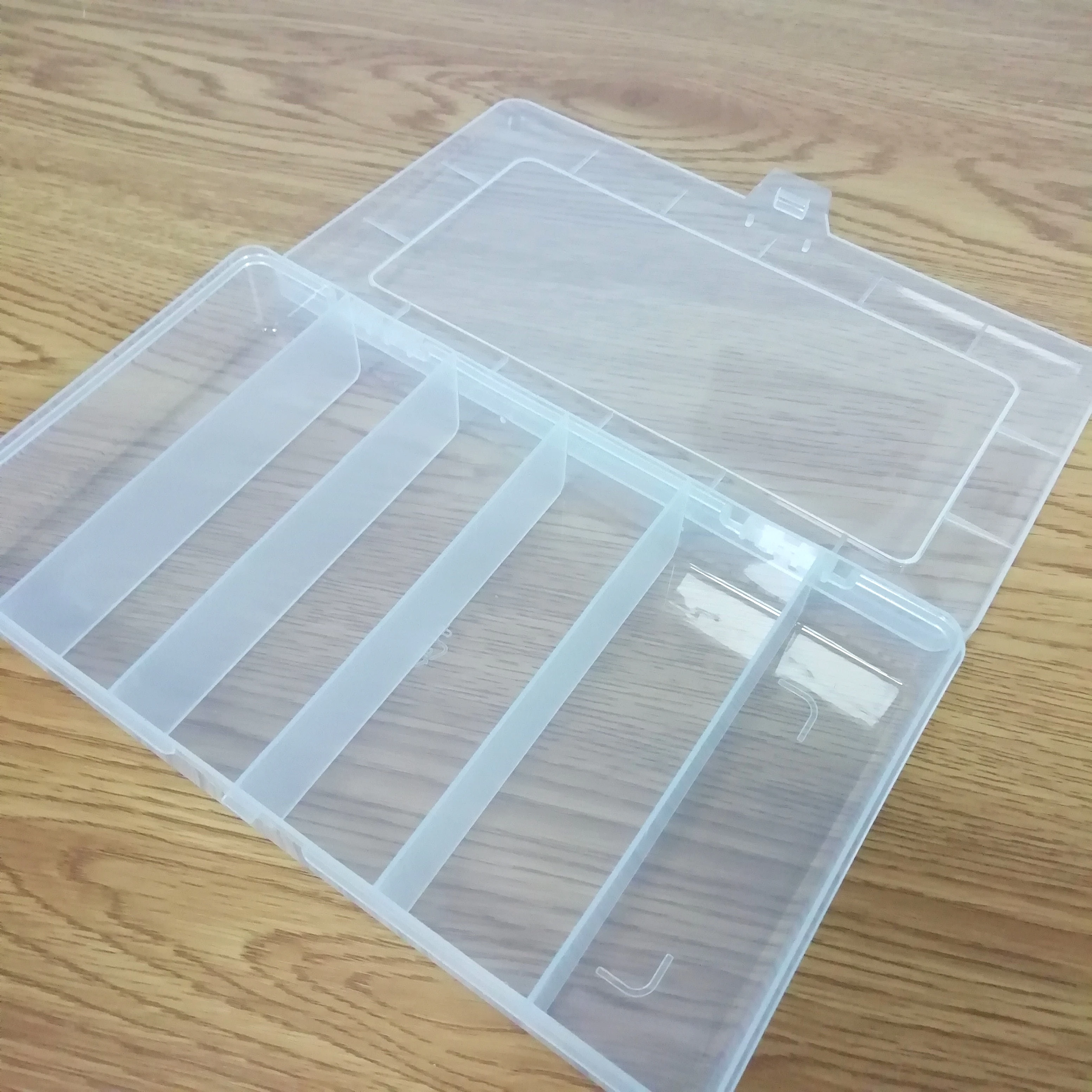 Коробка для хранения щеток ресниц (пустая