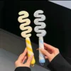 Wavy comb [Striped blue stripe yellow strap cleaning brush]