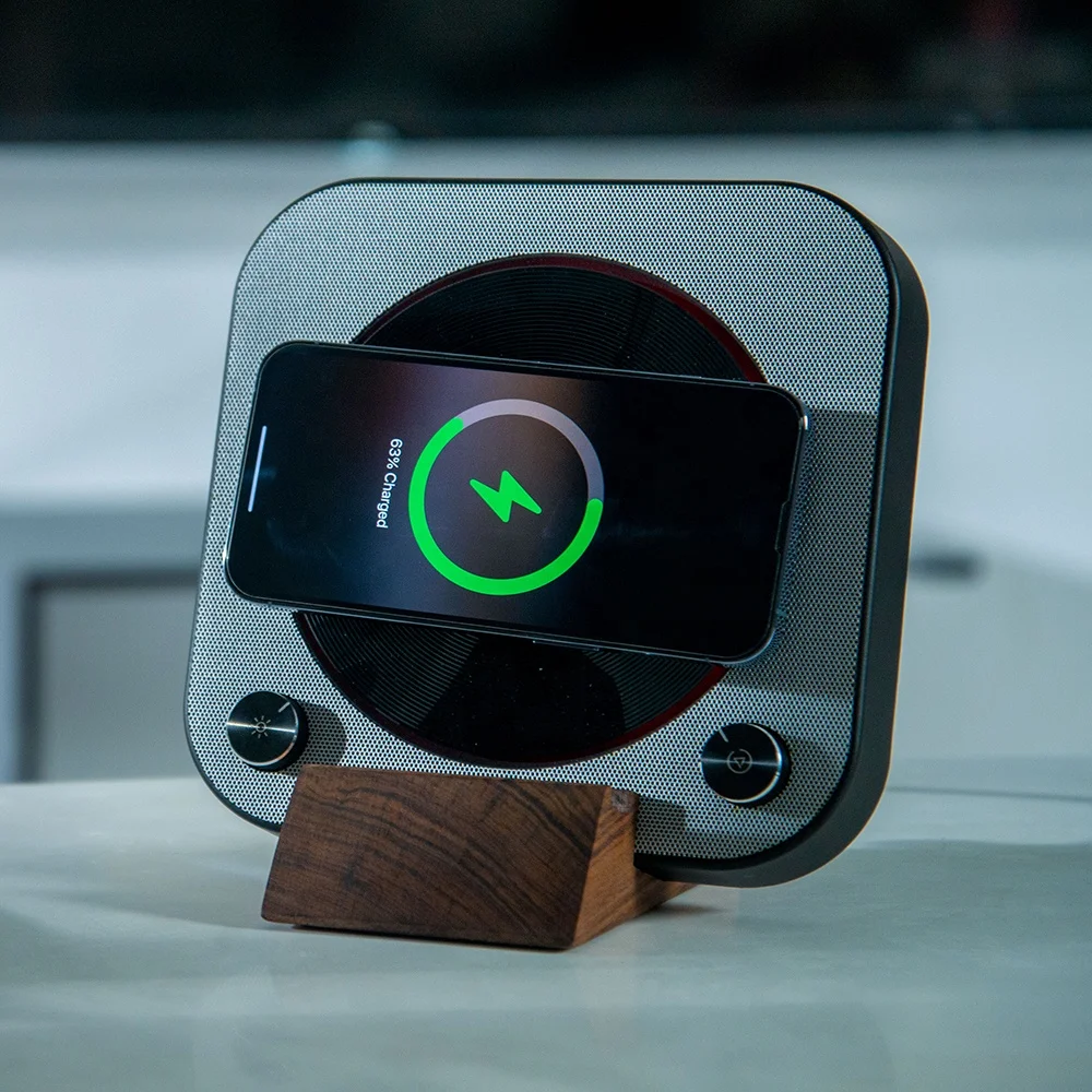Drop Shipping High Sound Quality Mini Portable CD Player Round Smart Rgb Led Light Wireless Charger Music Speaker