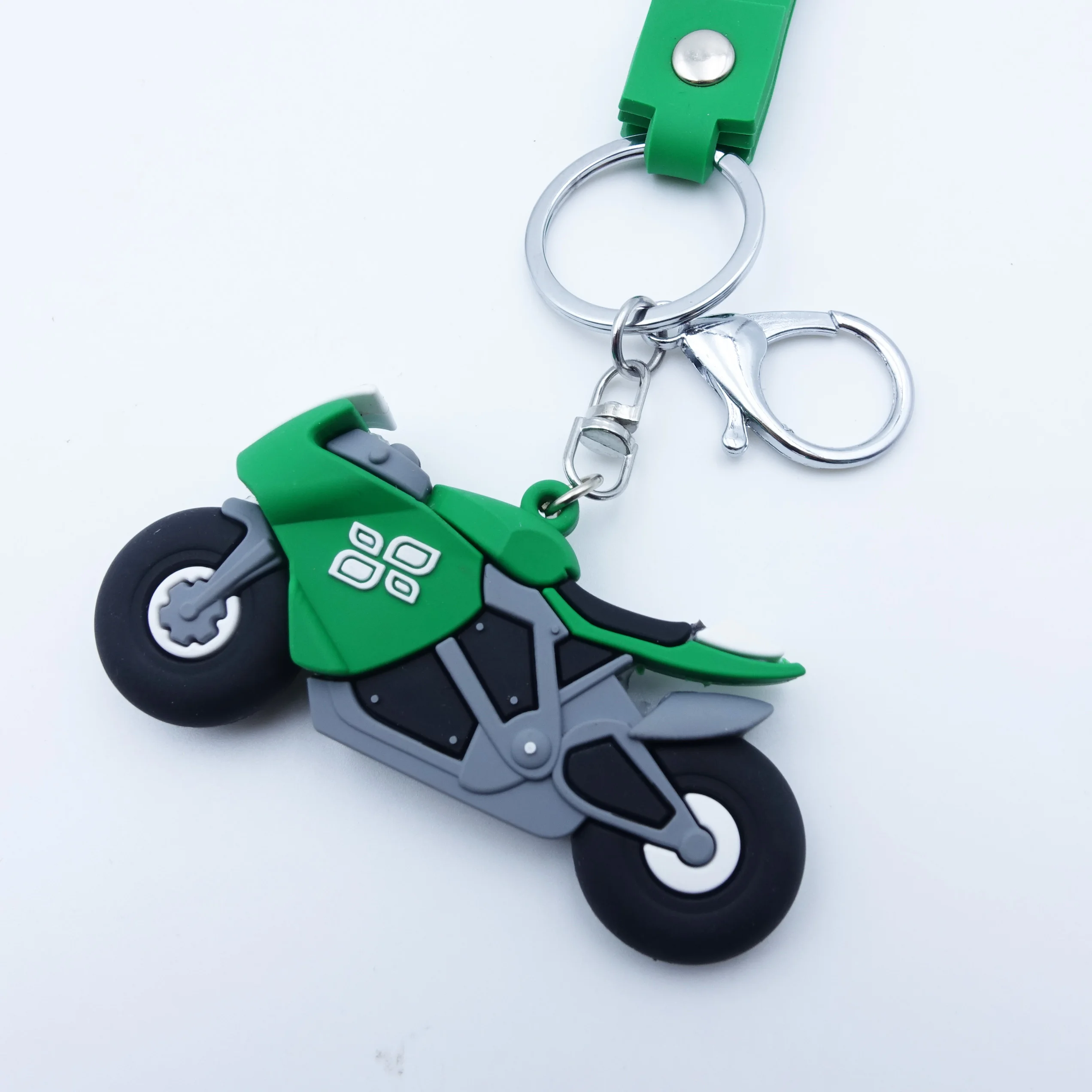 Custom Design Silicone Wristlet Keychain Non Toxic Epoxy 3D Car Motorbike Model Keychains Keyring Soft PVC Rubber Keychain