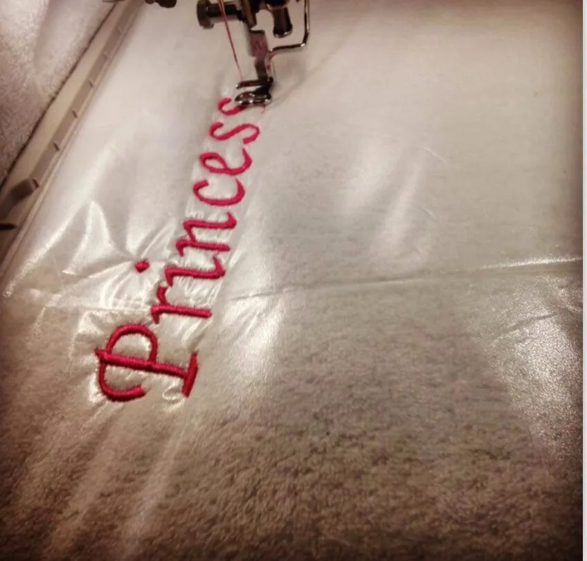 GUOYOU 100 Feuilles Papier Broderie Soluble à L’Eau – Motifs Pré-Imprimés Pour Broderie Main Et Couture Facile