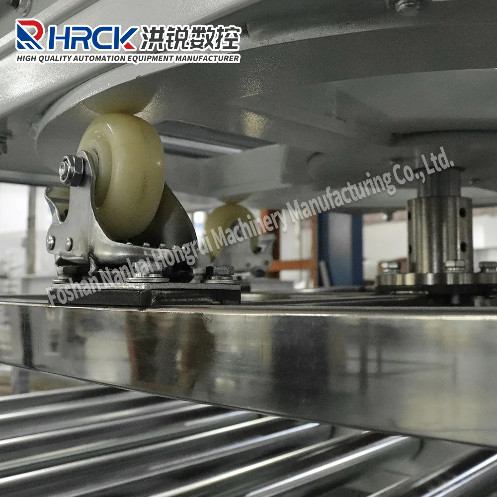 Multi functional lightweight material rotating roller table, simple appearance, achieving free angle rotation