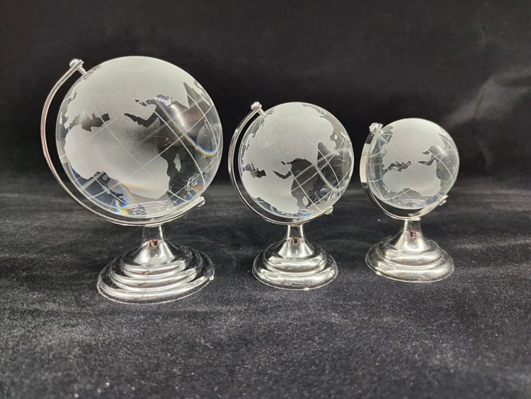 product wholesale cheap small crystal etched earth world custom glass crystal globe for wedding party favors-29