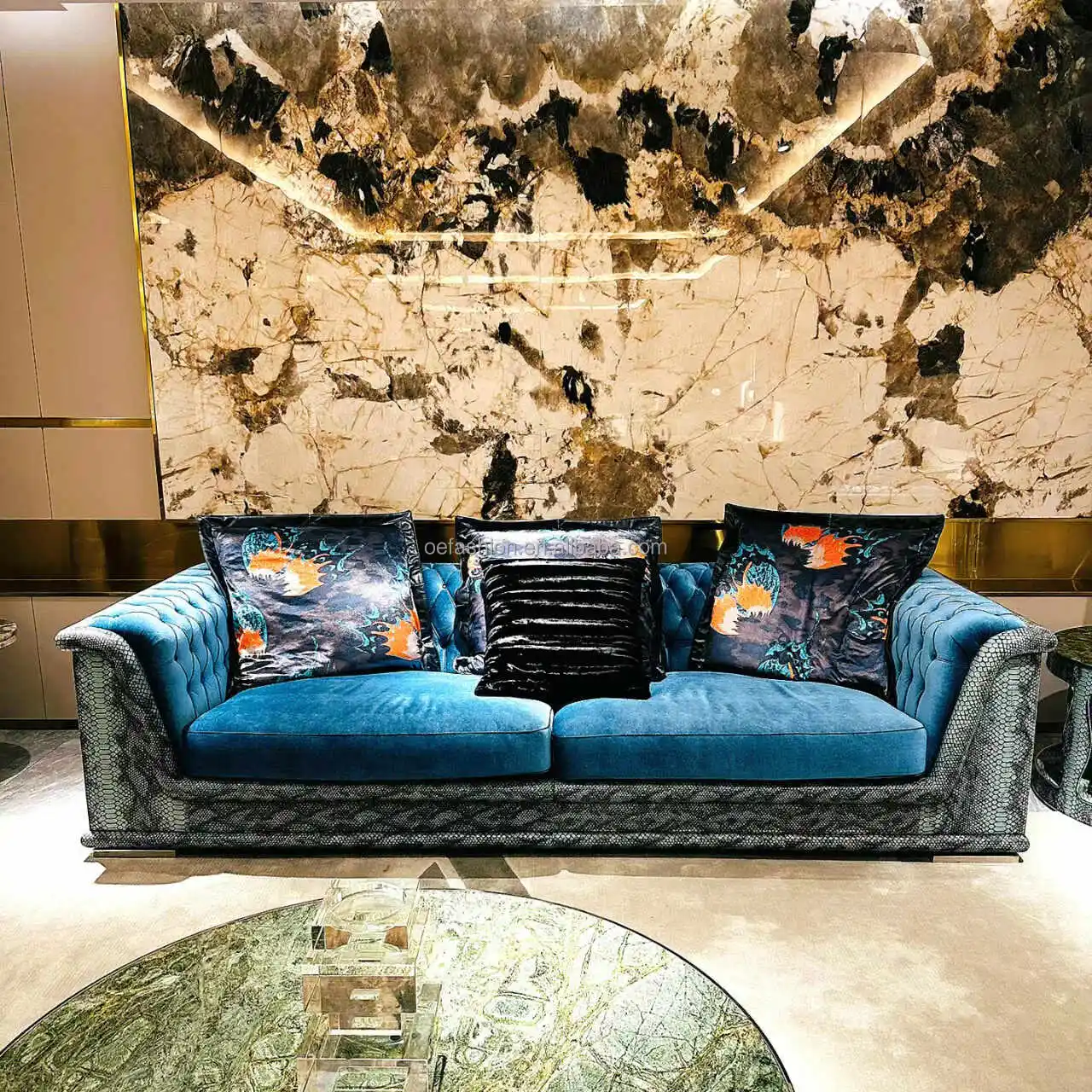 OE-FASHION Luxury Python Leather Sofa for Events & Weddings