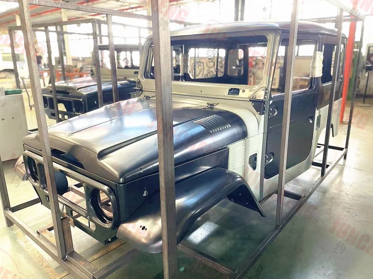 ランドクルーザー40 fj40 fj60 fj56 エアクリーナー美品