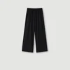 Y6020821 Black