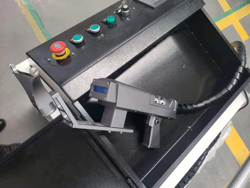cleaning machine (15)