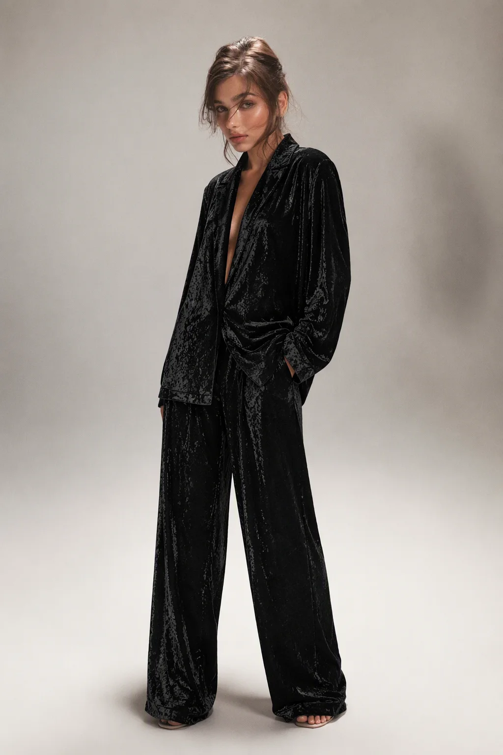 Soft Velvet Women's Lounge Set Suit Collar Long Sleeve Full Length Polyester Pajamas for Winter Spring Autumn — detail