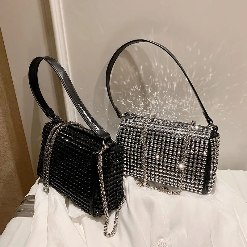 Wholesale Korean Version Trendy Fashion Women's Bag Popular Pearl Metal  Embellished Shoulder Bag Versatile Crossbody Chain Bag From m.