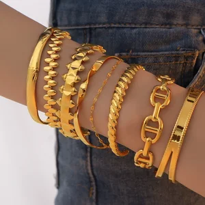 Vintage Style Adjustable Stainless Steel Charm Bracelet Exaggerated Waterproof Jewelry 18k Gold Plated Stacking Charm Bracelet