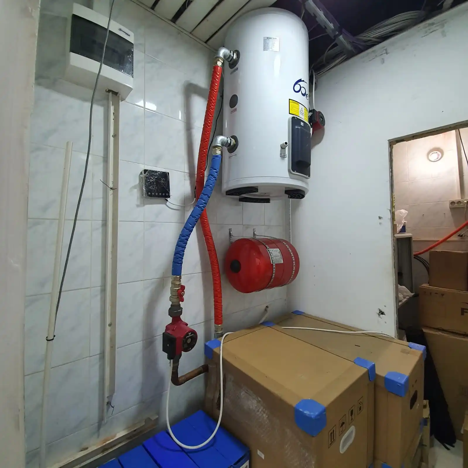 Hot Water Thermal Storage Tank Boiler Water Tank 200l 300l 400l 500l