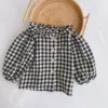 เสื้อสีดำ