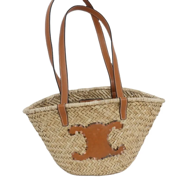 Bolsos de playa que, en realidad, podrías llevar contigo a cualquier parte  | Vogue España