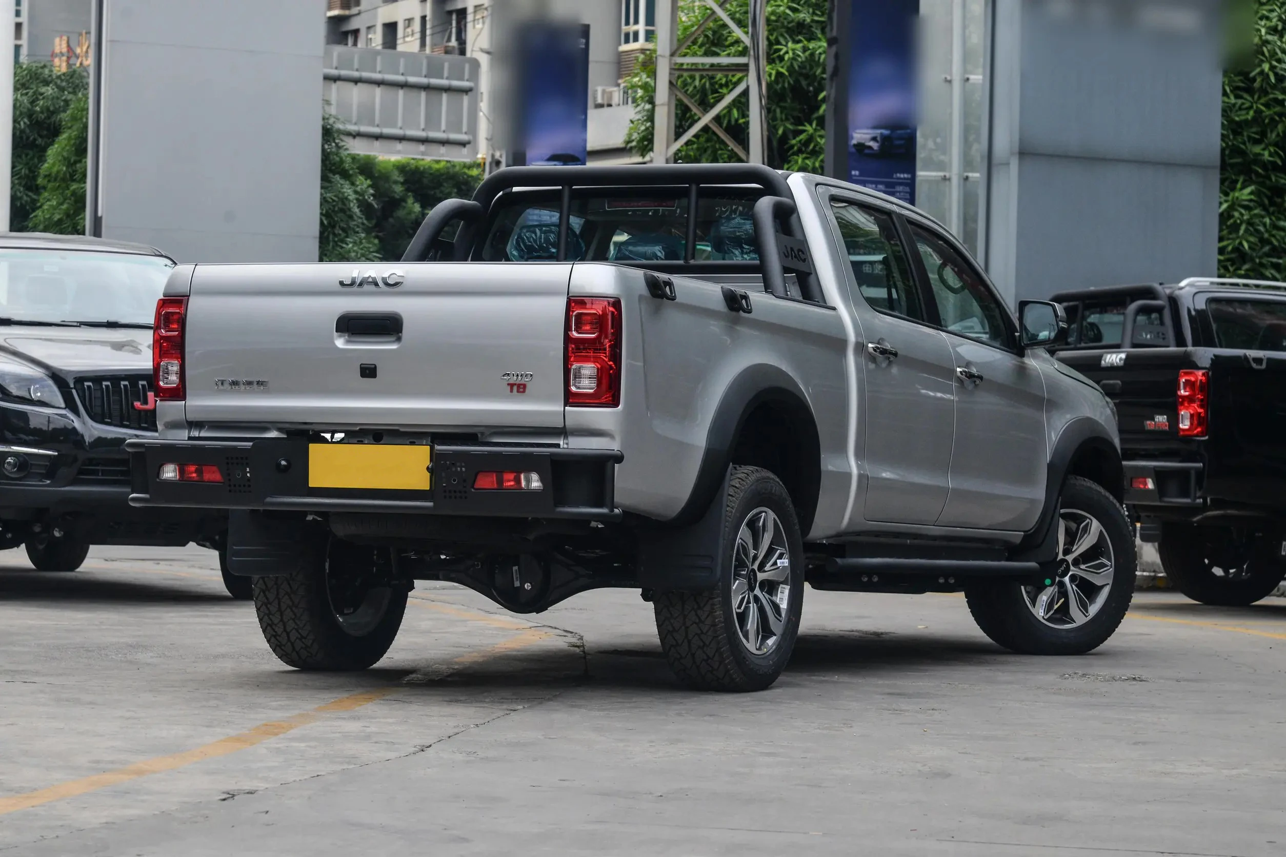 New Model 2024 2025 Jac T8 Pro Middle-size Diesel Pickup JAC Auto 150kmh Maximum Speed 4 Door 5 Seat Double Rows 360Nm Deposit