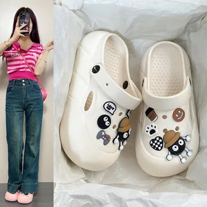 Women's New Style Summer Outdoor Garden Slippers Comfortable Girls Sandals with Thick Soles and Non-Slip Design Soft Features
