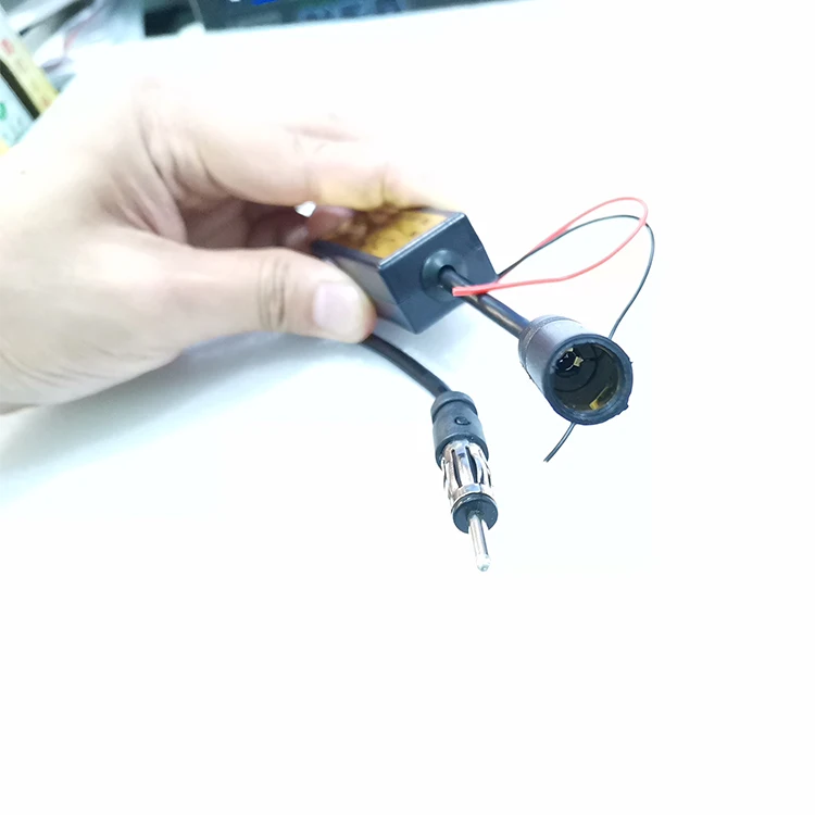 Made in Japan Car Radio FM Frequency Expander CD Radio Antenna Device for 76MHz to 90MHz FM Radio Stereo Connector Type