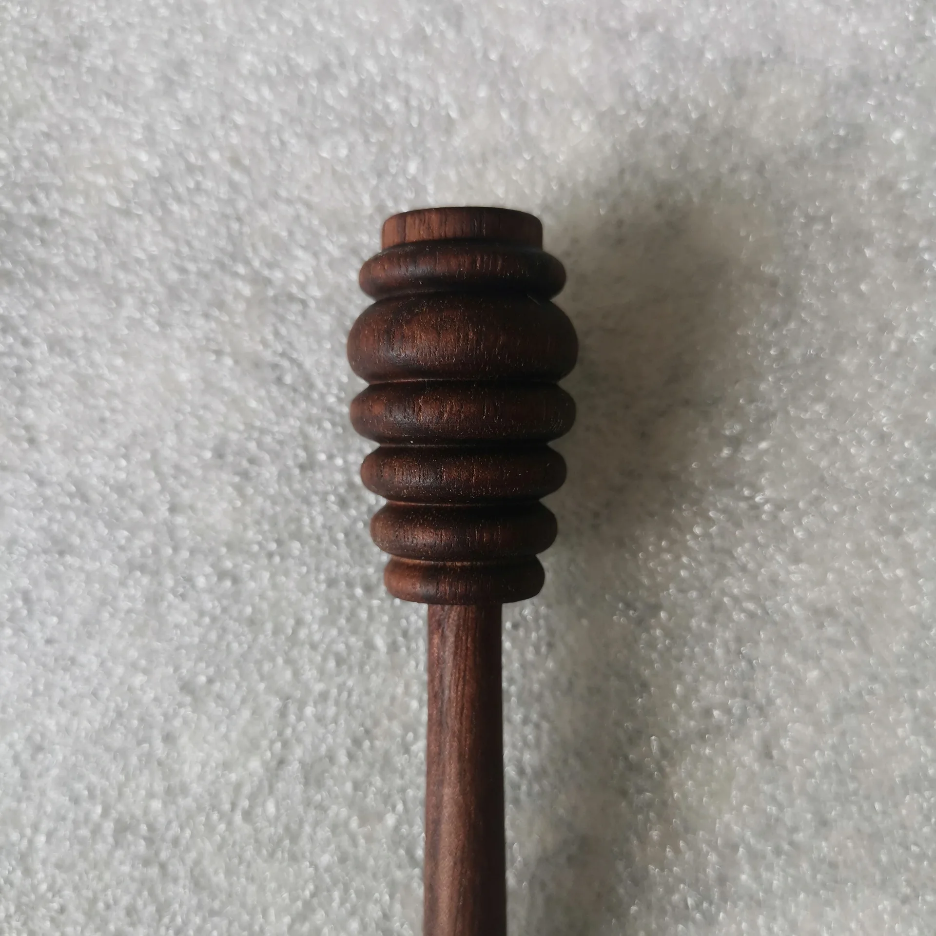 Медовая ложка из черного ореха