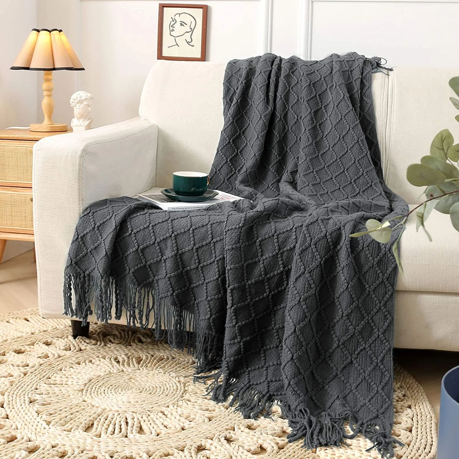 Hot Sale Knitted Blanket Lightweight Decorative Throw With Tassels For Couch Bed Sofa Travel