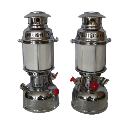 SEA ANCHOR BRAND 950 MODEL KEROSENE PRESSURE LANTERN