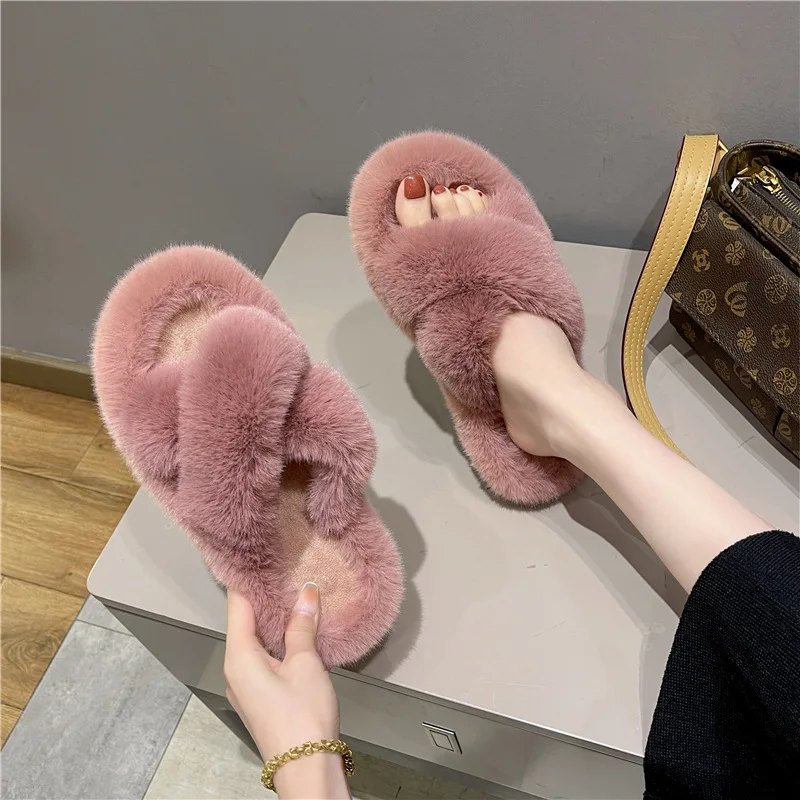 Wholesale Trendy Fashion Women Winter Warm Indoor Slippers Soft Sole Fuzzy  Cozy Slippers For Women - Buy Winter Warm Indoor Slipper,Winter Slippers  For Women,Wholesale Trendy Slippers Product on Alibaba.com