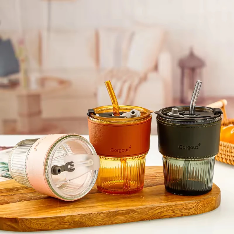 Grohandels preis 400ml Wieder verwendbarer Reise kaffee Bambus glas becher  mit Deckel und Strohhalm
