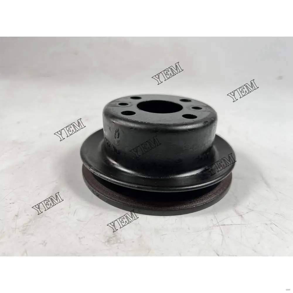 4LC1 Fan Pulley for Isuzu Engine Replacement Parts