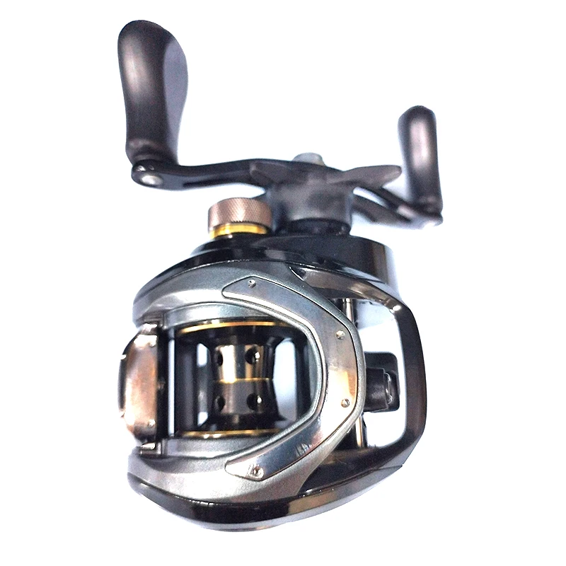daiwa cr 80 casting reel CR80 Canadian Tackle Store The CC80 is a Carbon Resin e frame casting reel that delivers unbelievable performance in a very palm Daiwa, CR80 casting reel, 6.8:1