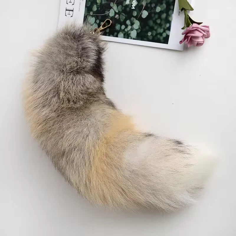 Manufacturers Wholesale High Quality Real Real Fox Tail for Woman Adult Products Fluffy 40cm fox Tail Accessory