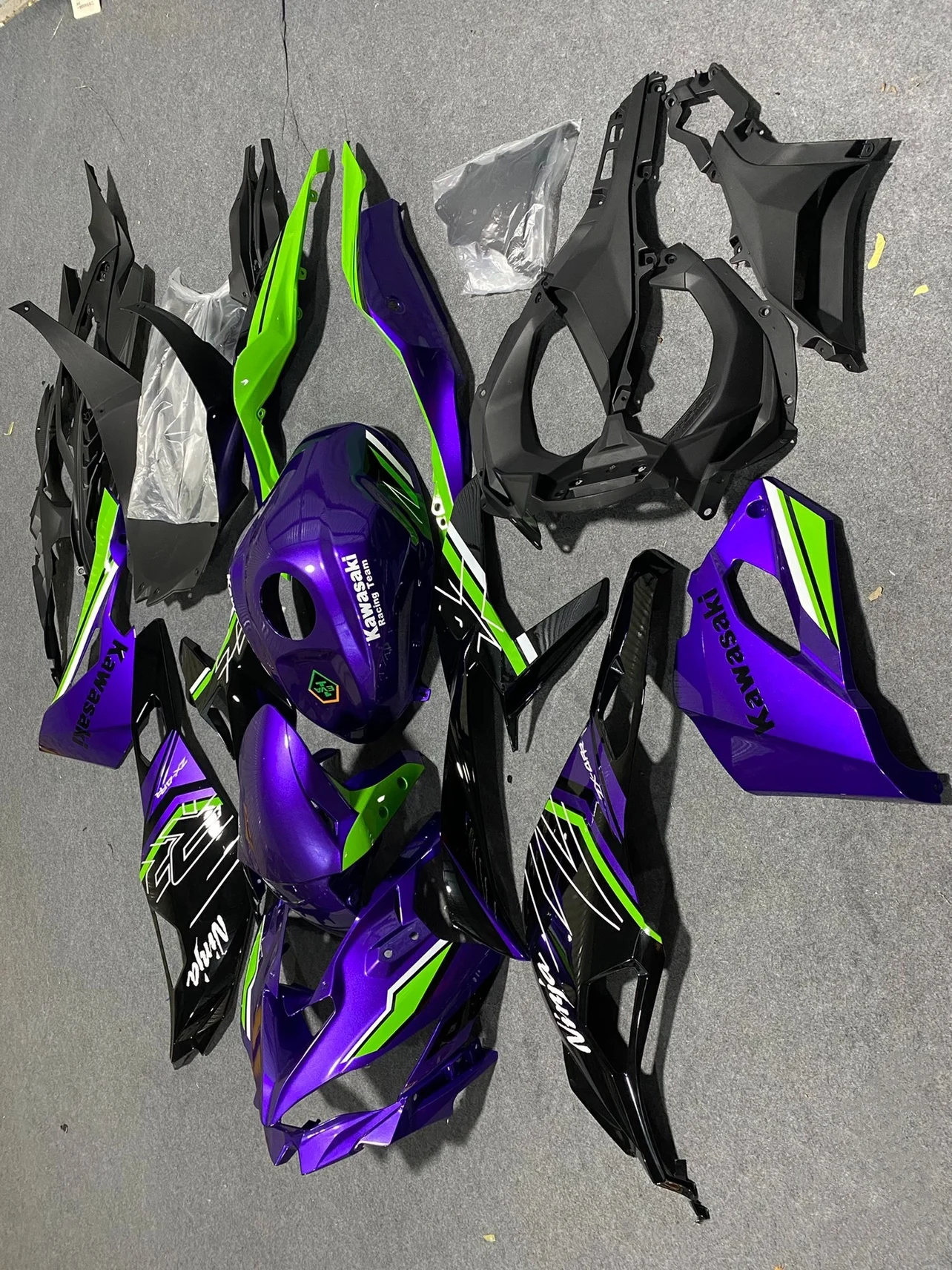 kryt専用 Krt Enclosure Guard Shroud FAIRING for Kawasaki ZX25R/ZX-4RR
