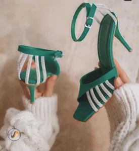 Beautiful Ladies Sexy Candy Color Platform Heeled Lace up Cross Strap Diamond Sandals Shoes Pictures for Women