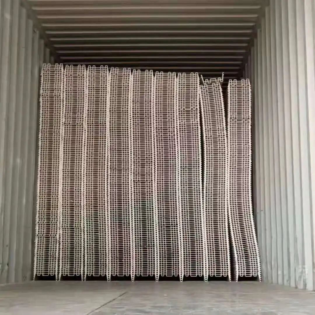 Hot Sale Pvc Strawberry Gutter Greenhouse Nft Gully Hydroponic Greenhouse Growing System Tomato